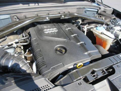 2011 Audi Q5 2.0T quattro Premium