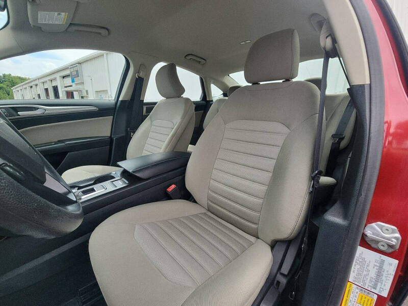 2019 Ford Fusion S
