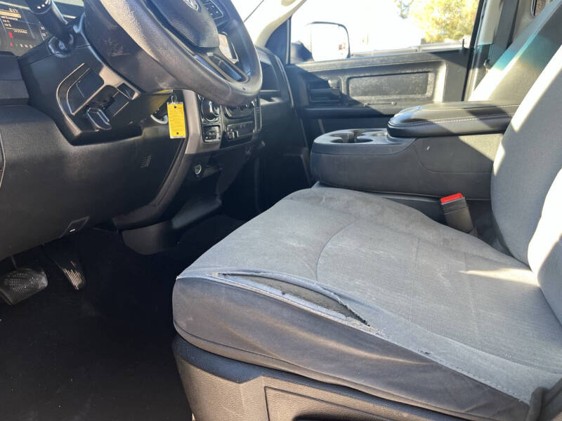 2021 RAM 1500 Classic Express