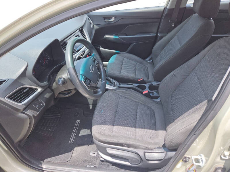 2020 Hyundai Accent SEL