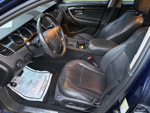 2011 Ford Taurus Limited