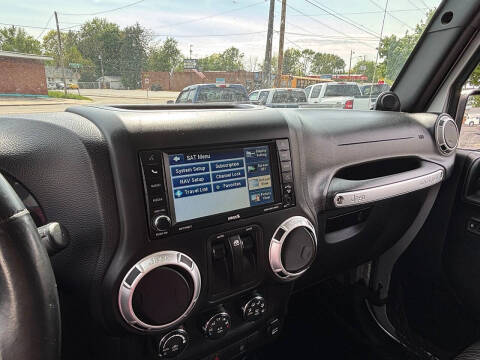 2012 Jeep Wrangler Sahara