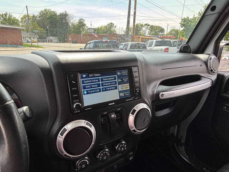 2012 Jeep Wrangler Sahara