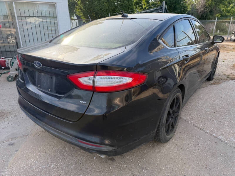 2015 Ford Fusion SE