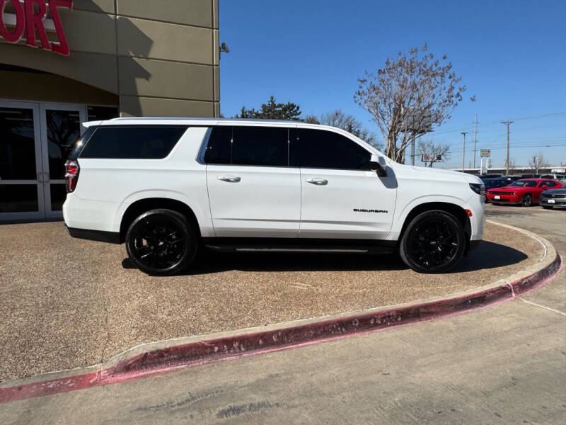 2022 Chevrolet Suburban LS