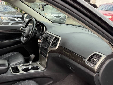 2011 Jeep Grand Cherokee Laredo