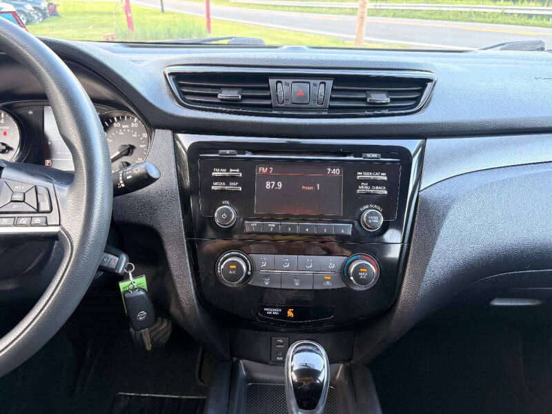 2018 Nissan Rogue Sport S