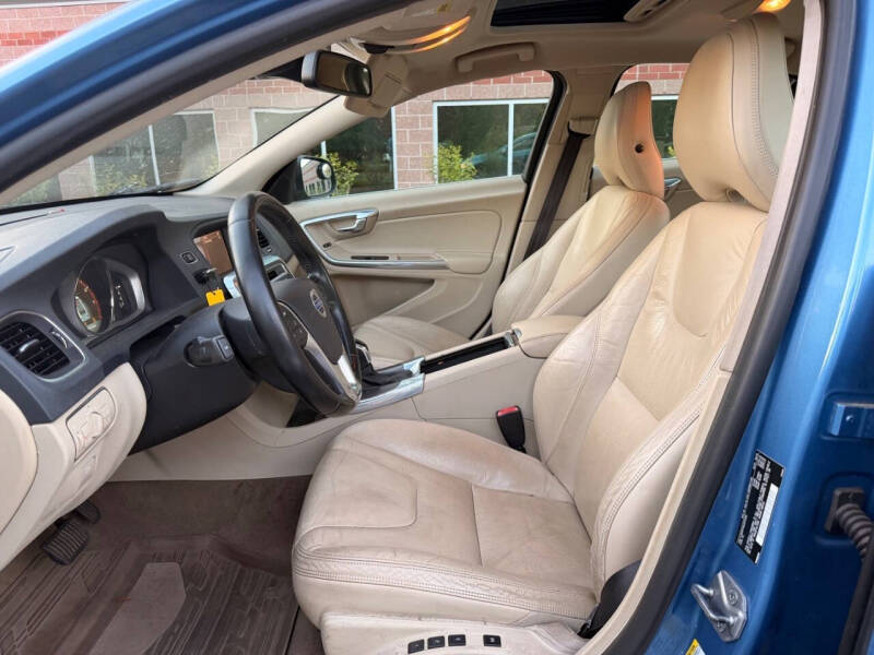 2014 Volvo S60 T5