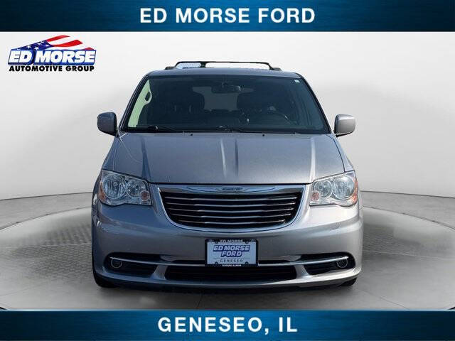2016 Chrysler Town and Country Touring