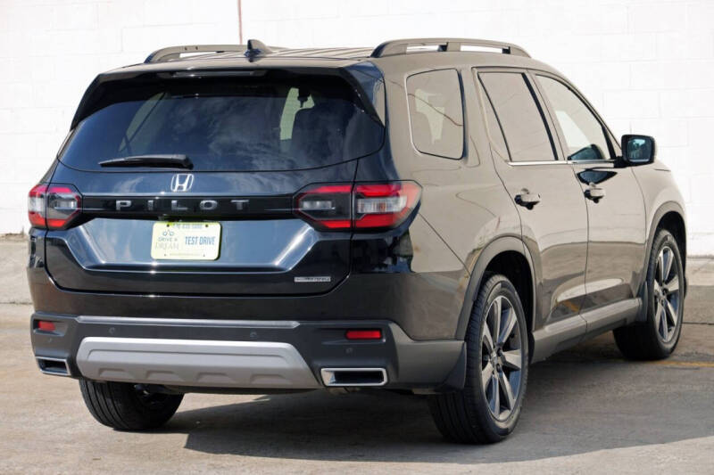 2023 Honda Pilot Touring