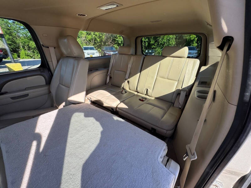 2013 Chevrolet Suburban LS