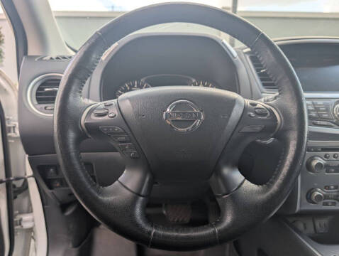 2018 Nissan Pathfinder S