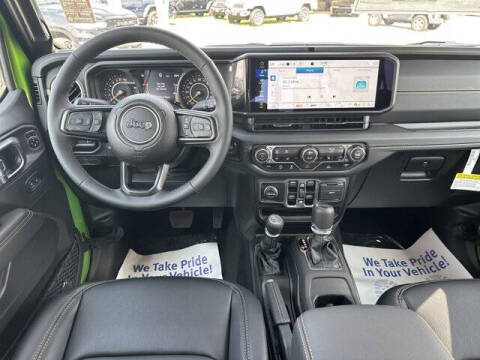 2025 Jeep Gladiator Sport S