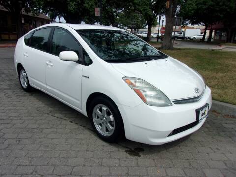2006 Toyota Prius for sale at Family Truck and Auto.com in Oakdale CA