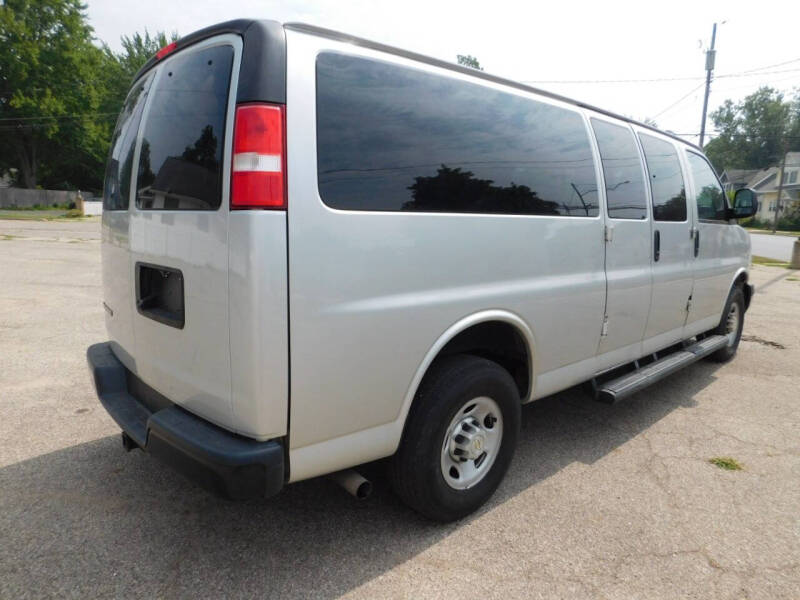2021 Chevrolet Express LS 3500