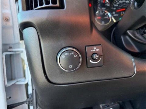 2023 Chevrolet Express 2500