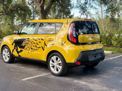 2014 Kia Soul +