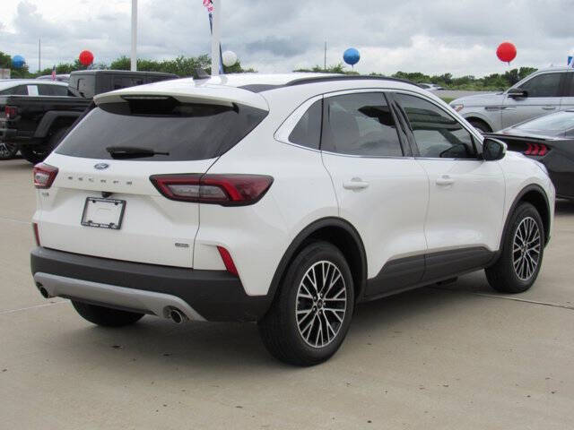 2025 Ford Escape Plug-In Hybrid PHEV