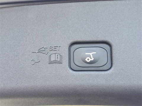 2025 Lincoln Nautilus Hybrid Premiere