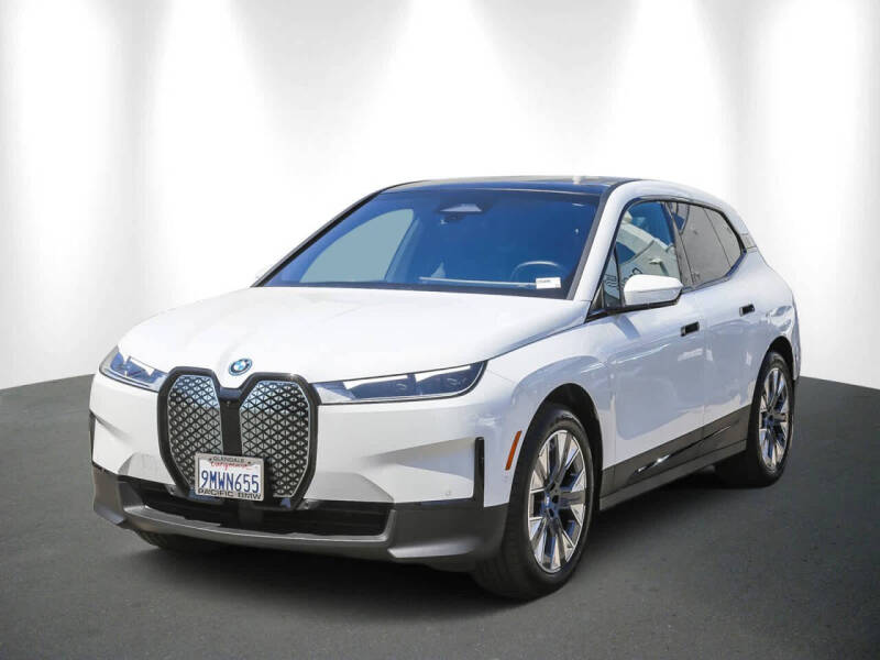 2025 BMW iX xDrive50