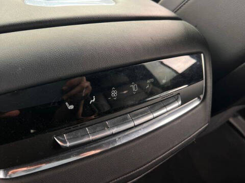 2021 Cadillac Escalade Premium Luxury