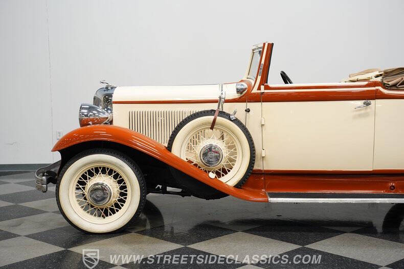 1932 Chrysler Cirrus