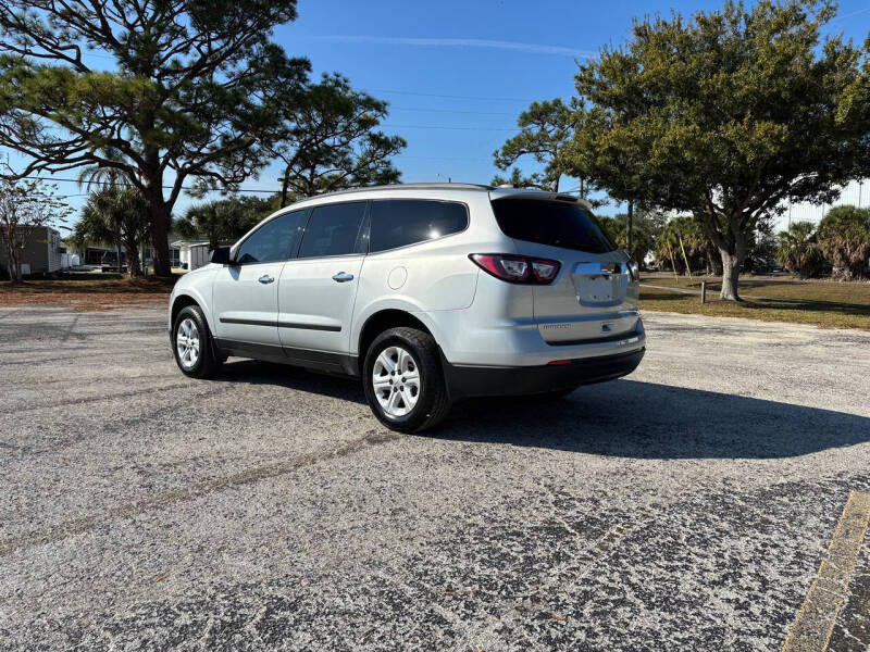 2017 Chevrolet Traverse LS