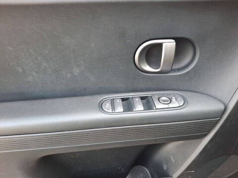 2025 Hyundai Ioniq 5 SEL