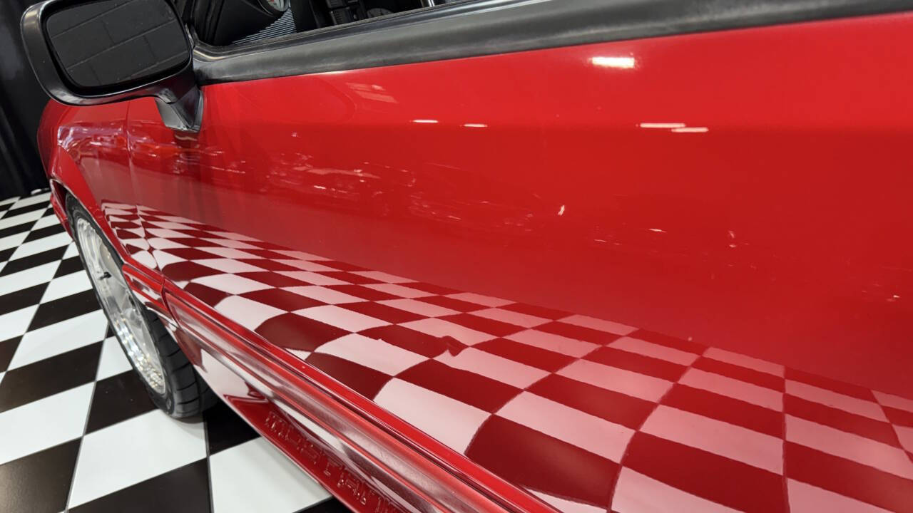 1993 Ford Mustang 20