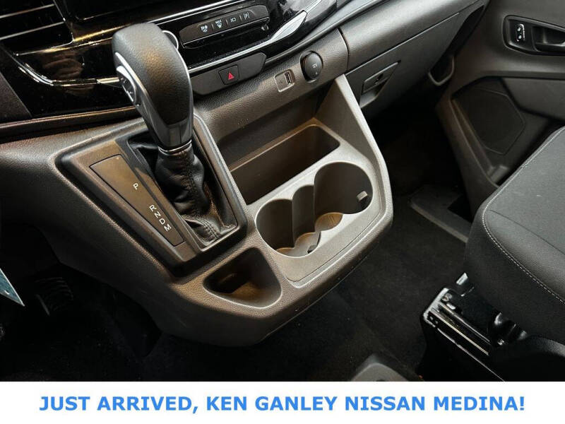 2023 Ford Transit 350 XLT