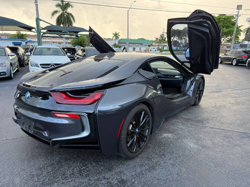 2019 BMW i8