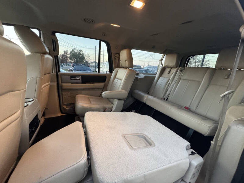 2017 Ford Expedition EL XLT