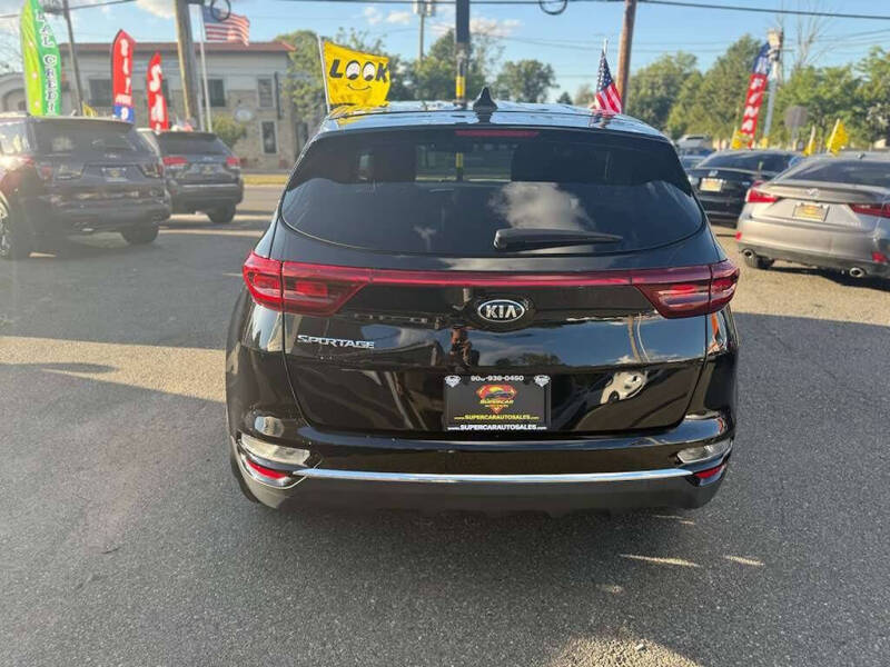 2022 Kia Sportage LX