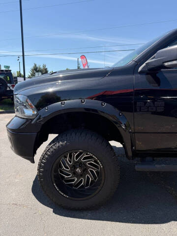 2019 RAM 1500 Classic SLT