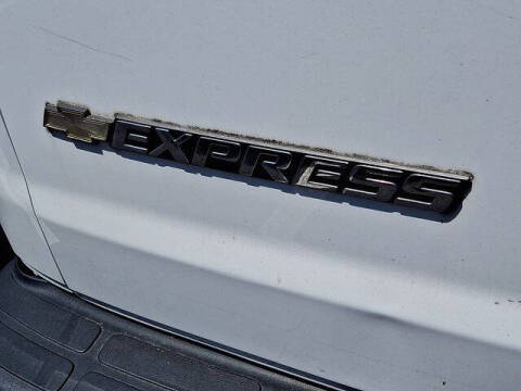 2021 Chevrolet Express 2500