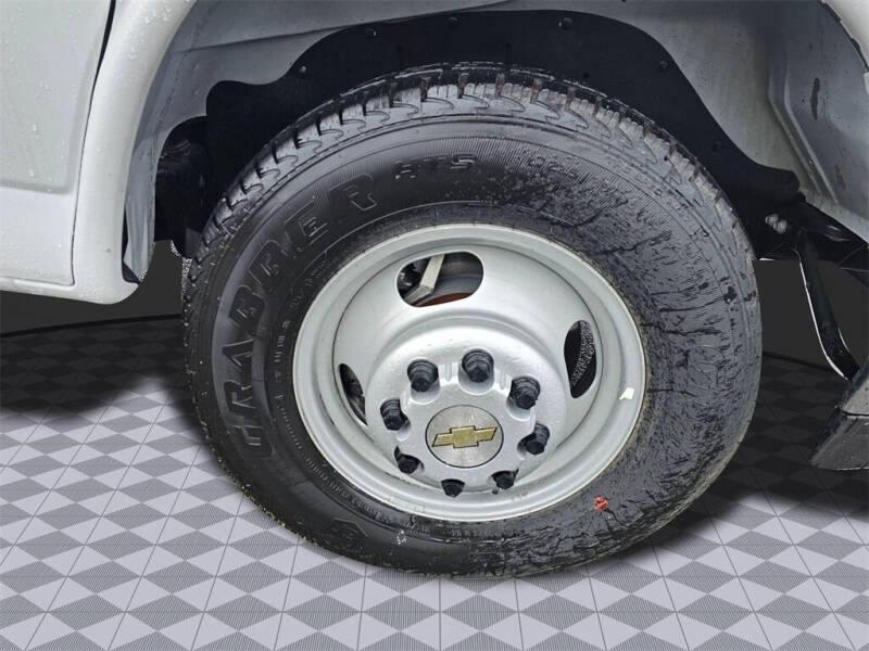 2024 Chevrolet Express 3500