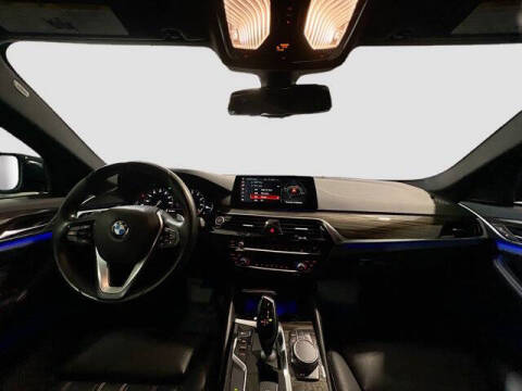 2018 BMW 5 Series 540i