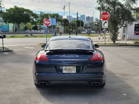 2010 Porsche Panamera Turbo