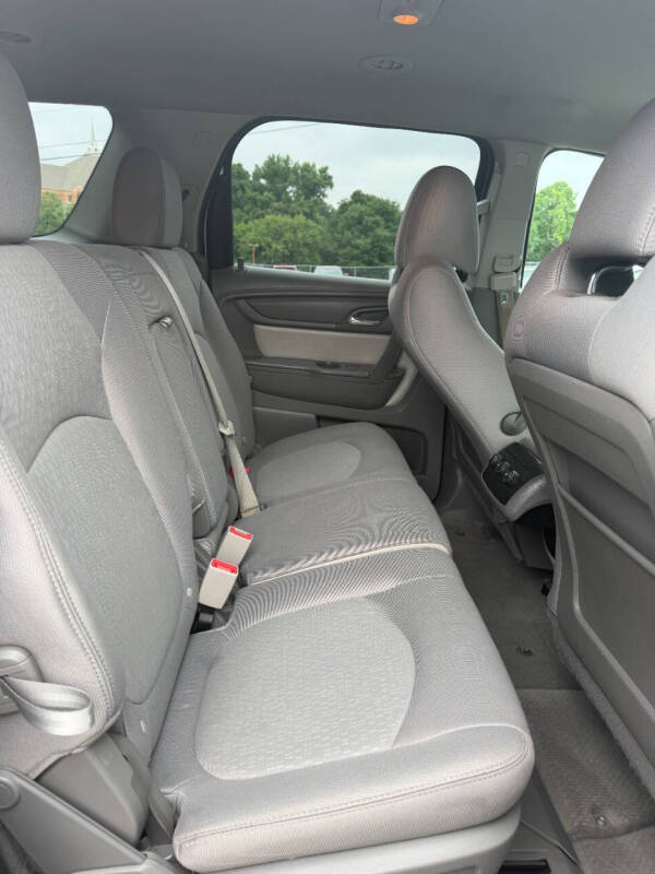 2015 GMC Acadia SLE-1