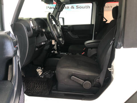 2017 Jeep Wrangler Sport