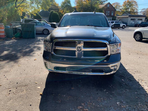 2021 RAM 1500 Classic SLT