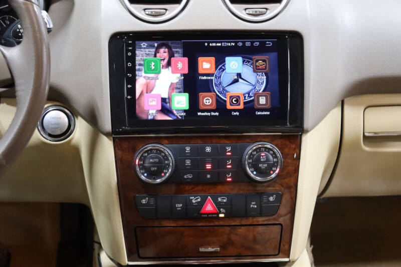 2009 Mercedes-Benz M-Class ML 550