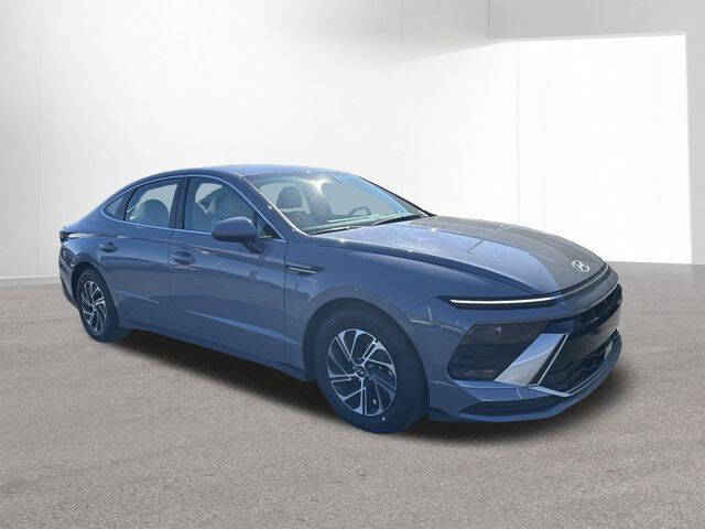 2026 Hyundai Sonata Hybrid Blue