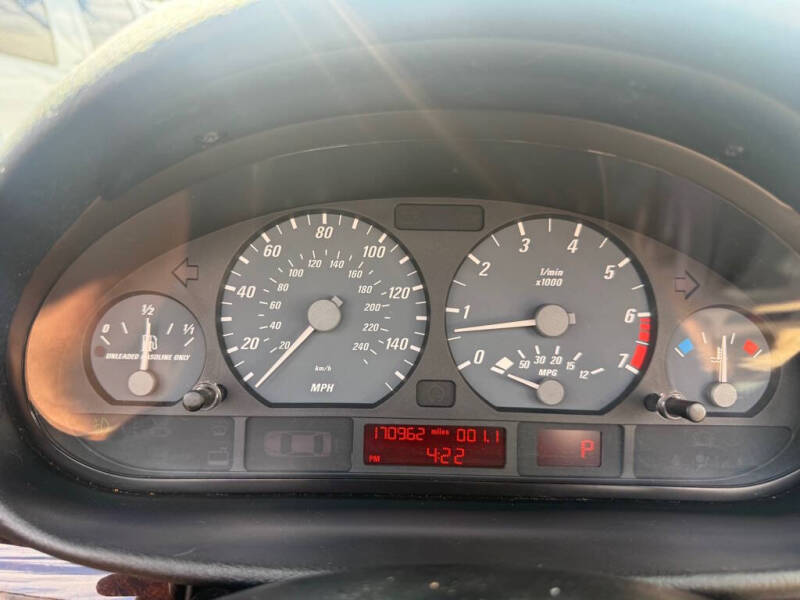 2001 BMW 3 Series 325Ci