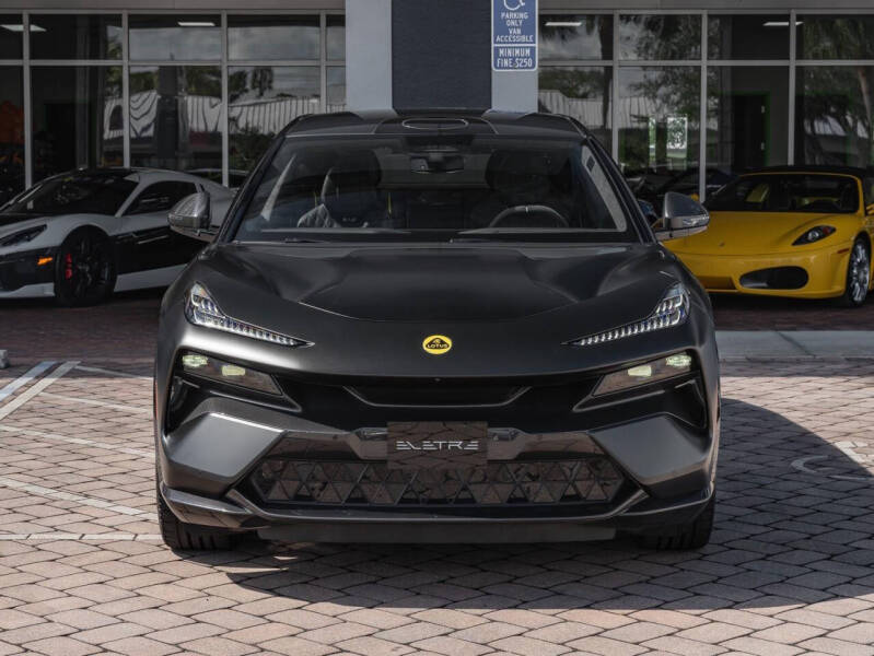 2025 Lotus Eletre Carbon