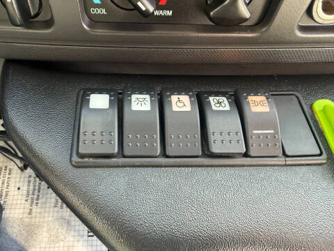 2012 Ford E-Series E-450 SD