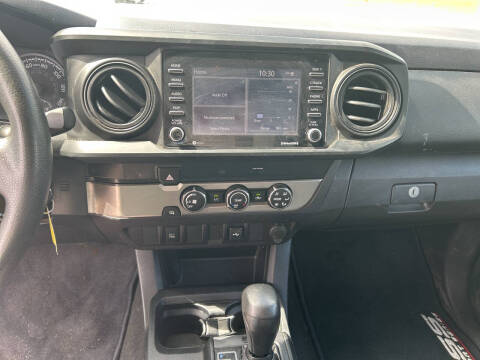 2020 Toyota Tacoma SR