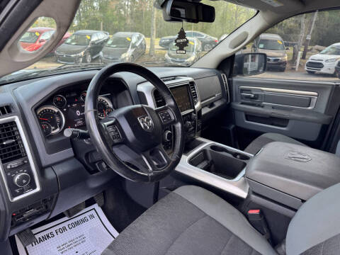 2016 RAM 1500 SLT