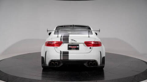 2019 Jaguar XE SV Project 8