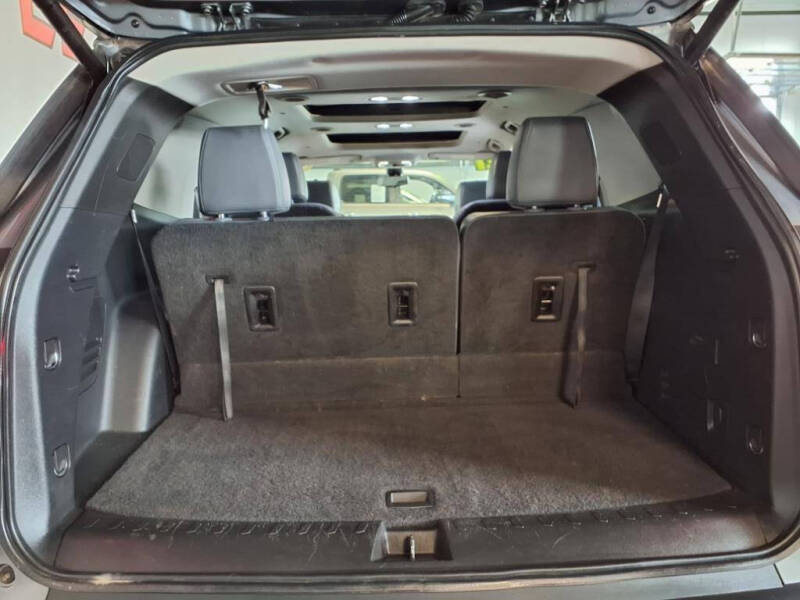 2021 Chevrolet Traverse LT Leather